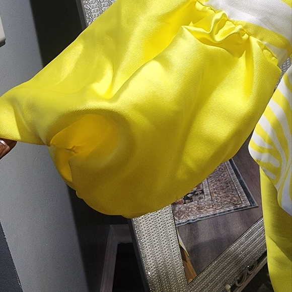 2 piece suit - Picture 1 of 16